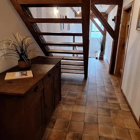 Apartament Ve Starem Pivovaru Malesov