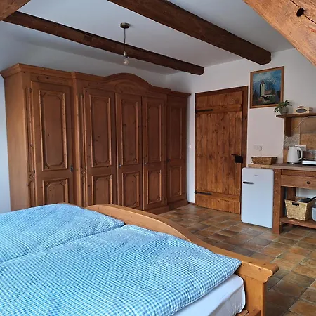 아파트 Ve Starem Pivovaru Malesov